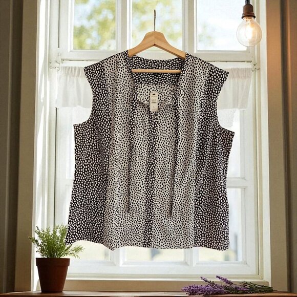 Talbots Womens Polka Dot Sleeveless Blouse XL Black White Lightweight Semisheer - Picture 1 of 10